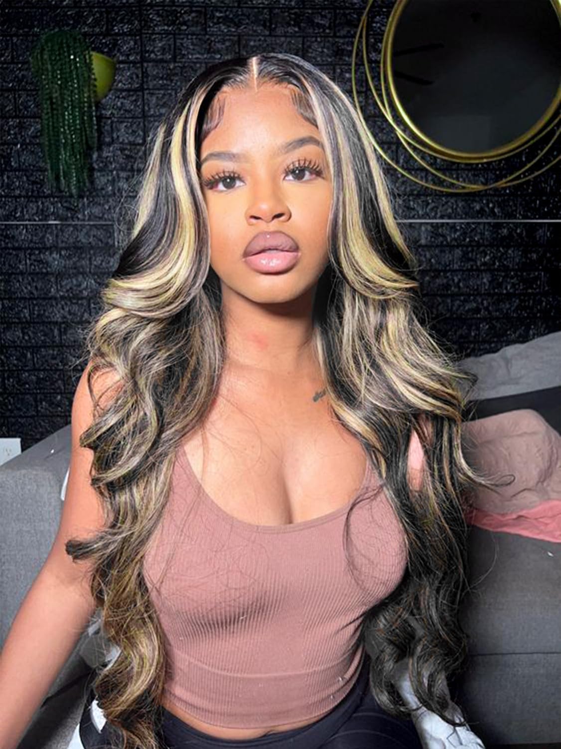 MUZOJET 1B/27 Highlight Ombre Balayage 13x6 Lace Front Wigs Human Hair Black and Blonde HD Transparent Lace Front Wig Human Hair Pre Plucked with Baby Hair for Black Women 180% Density 26 Inch - Image 6